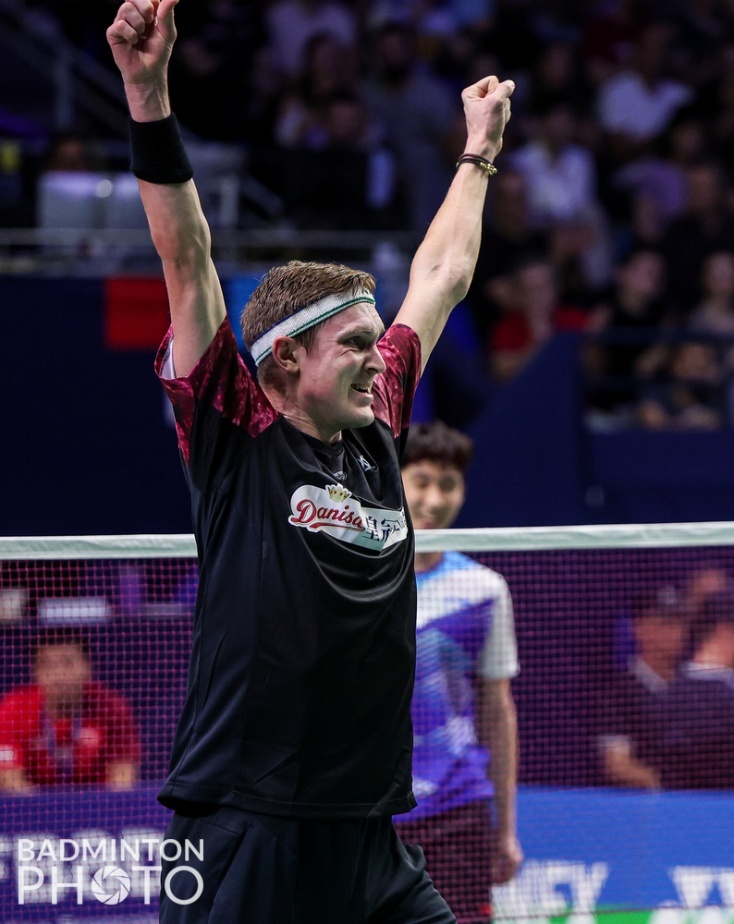 日本队轻取法国队，安赛龙点燃赛场的简单介绍