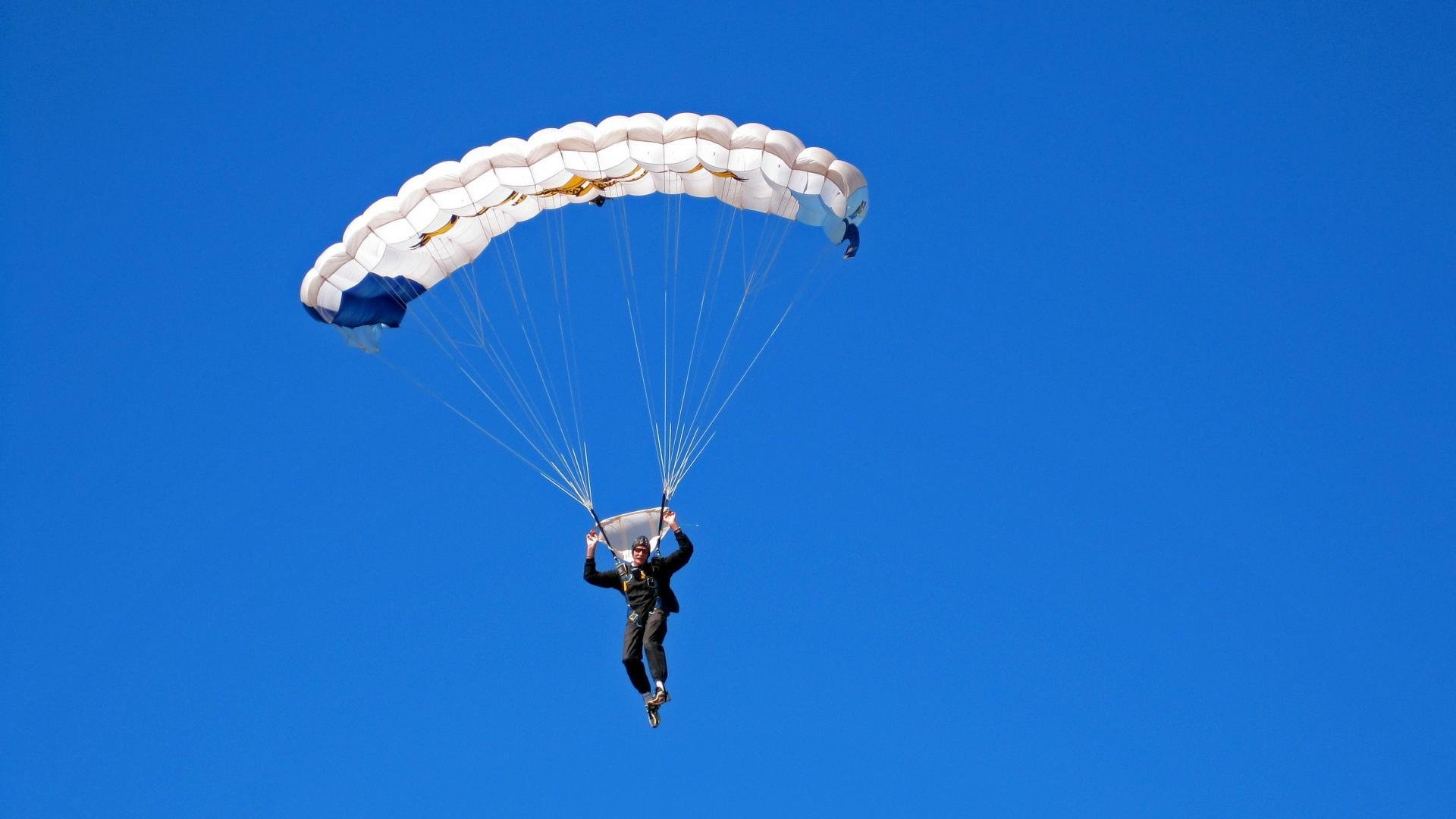爵士粉碎国王背后，拉文用节奏魔法编织的掌控力美学